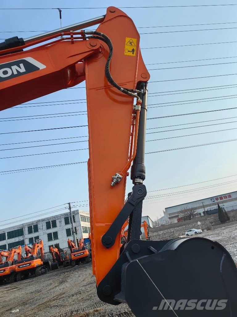 Doosan DX225 Bageri guseničari