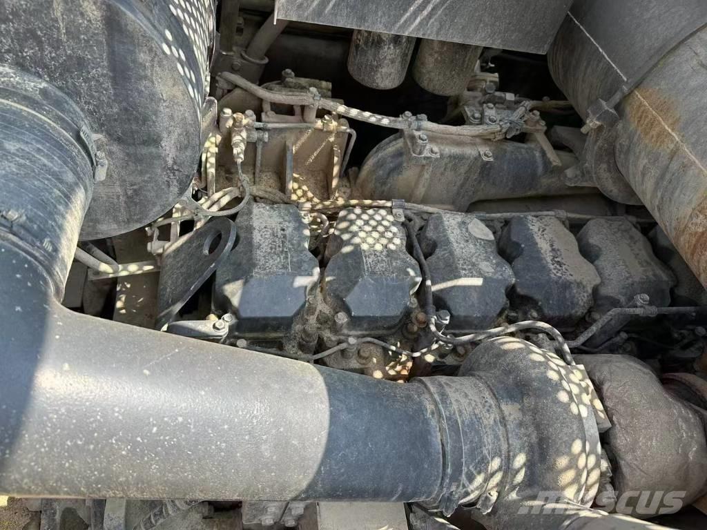 Komatsu PC 850-8 Polovni amfibijski bageri