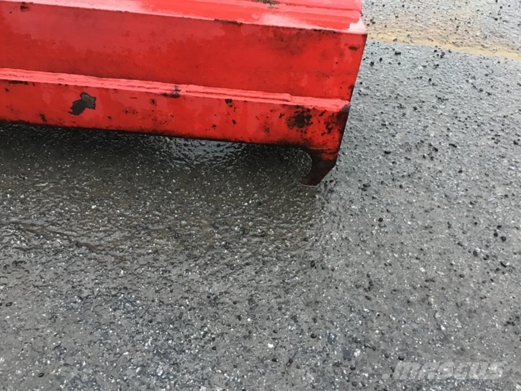 Evi Giljotiinikoura Grajferi