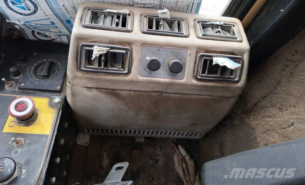 CAT CS583 C Valjci sa jednim bubnjem