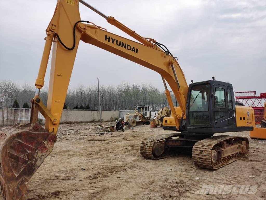 Hyundai R225LC-7 Bageri guseničari
