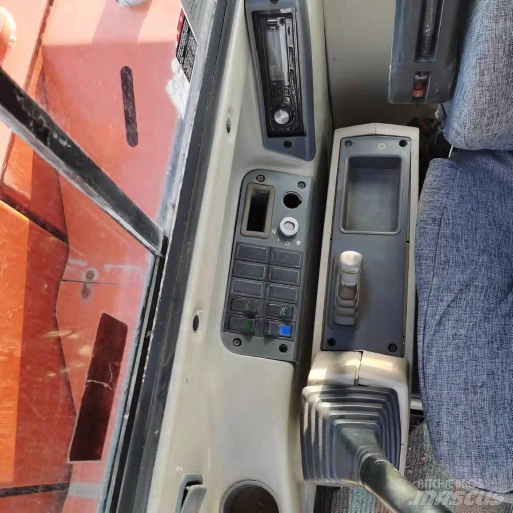 Doosan DH60-7 Bageri guseničari
