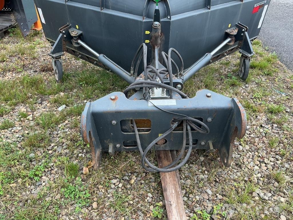 Kovaco Nivelaura 320 Snežne daske i plugovi