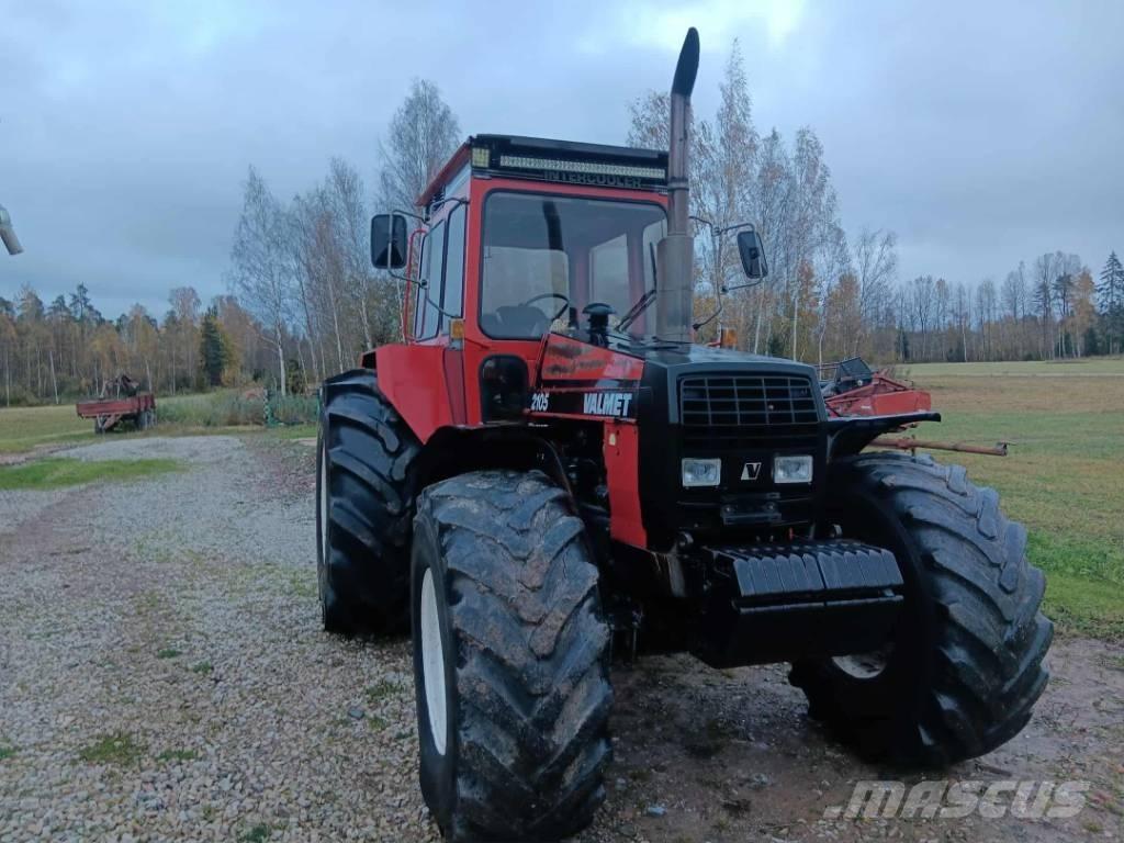Valmet 2105 Traktori