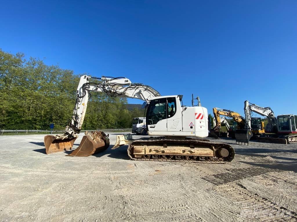 Liebherr R 926 Bageri guseničari