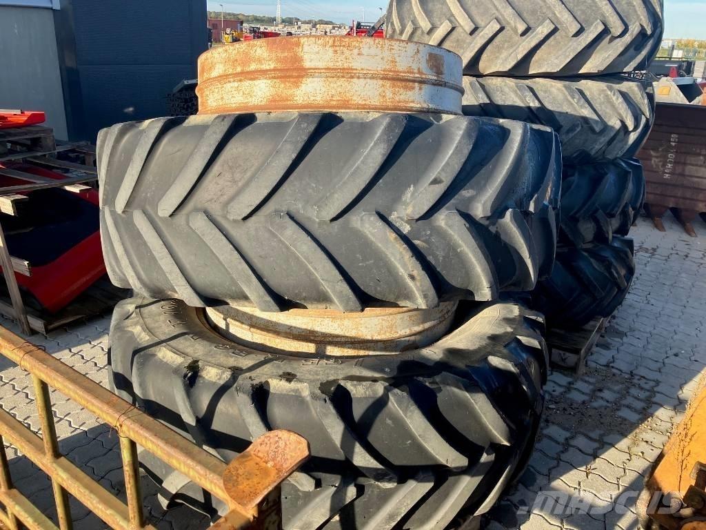 Michelin 540/65-38 Gume, točkovi i felne