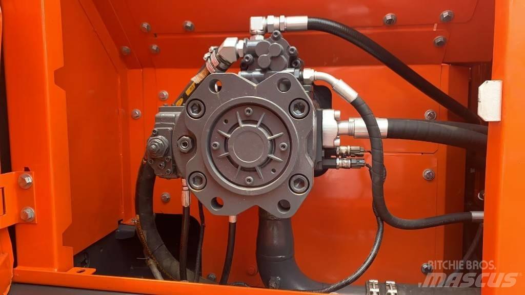 Doosan DX300lc-9 Bageri guseničari