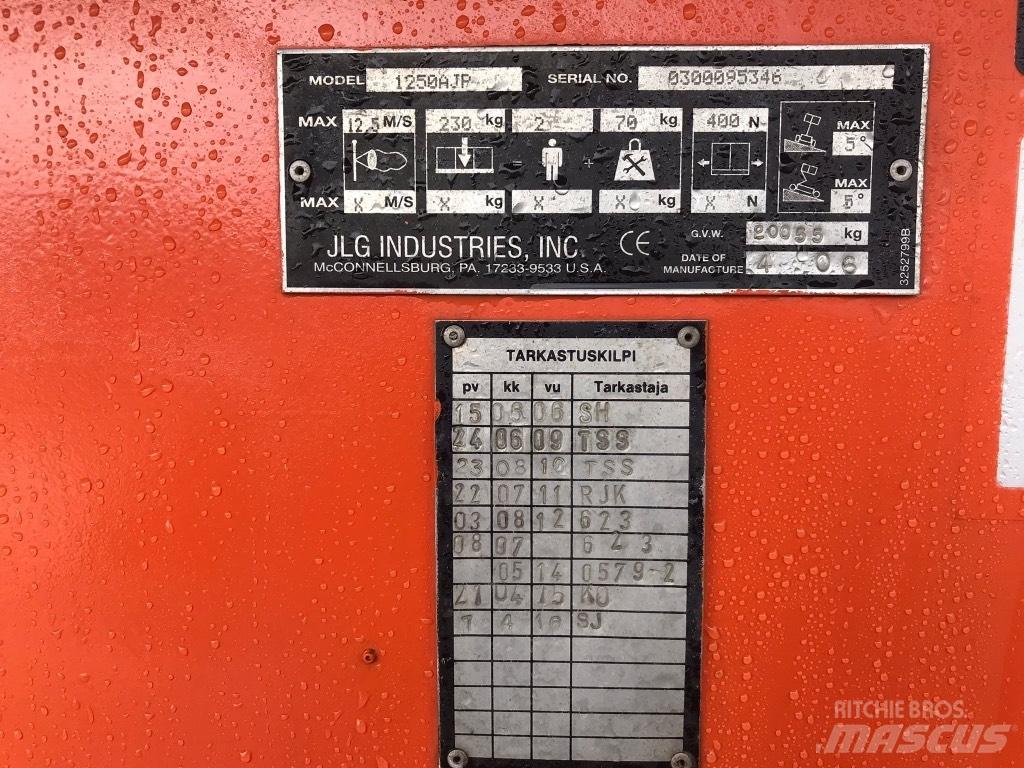 JLG 1250 AJP Zglobne podizne platforme