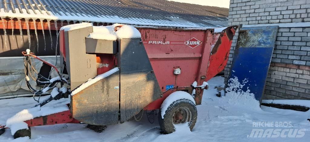 Kuhn Primor 3560 Rezači za bale, oprema za rezanje i odvajanje bal
