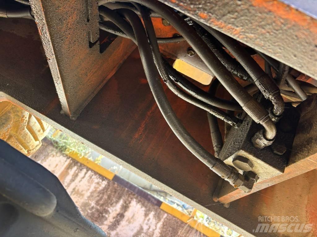 JLG 450 AJS II Zglobne podizne platforme