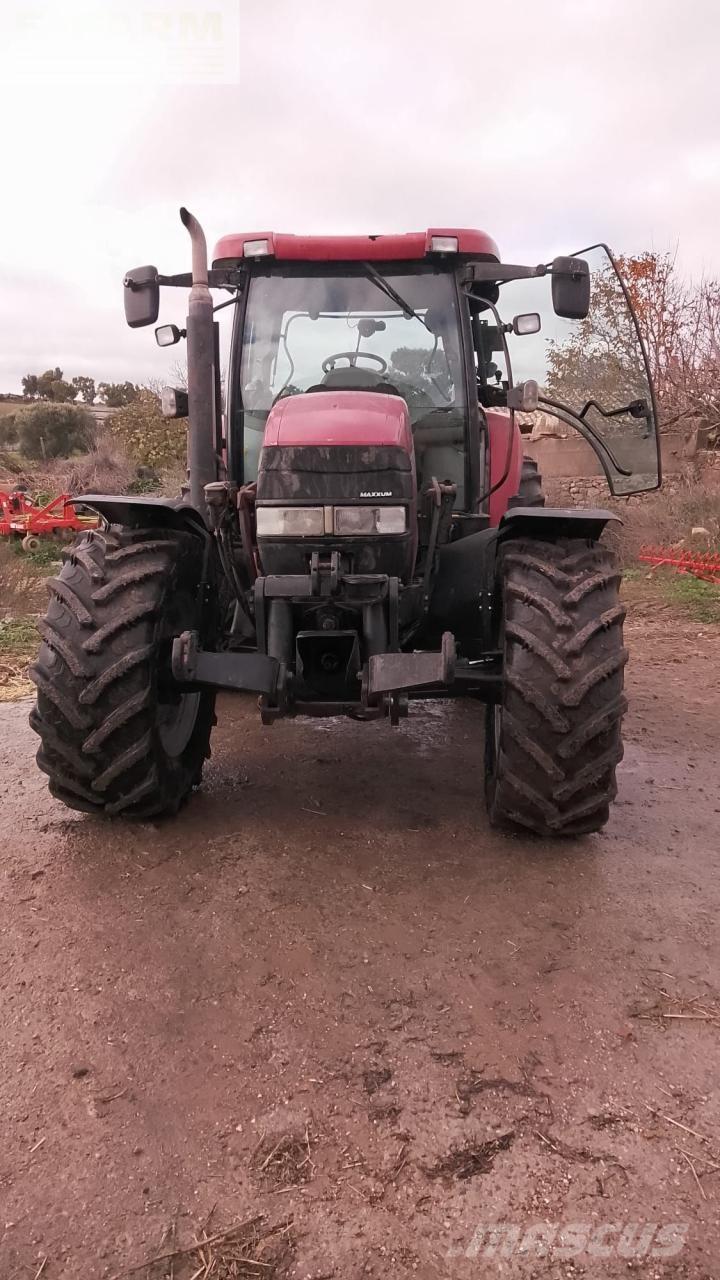 Case IH MXU 135 Traktori