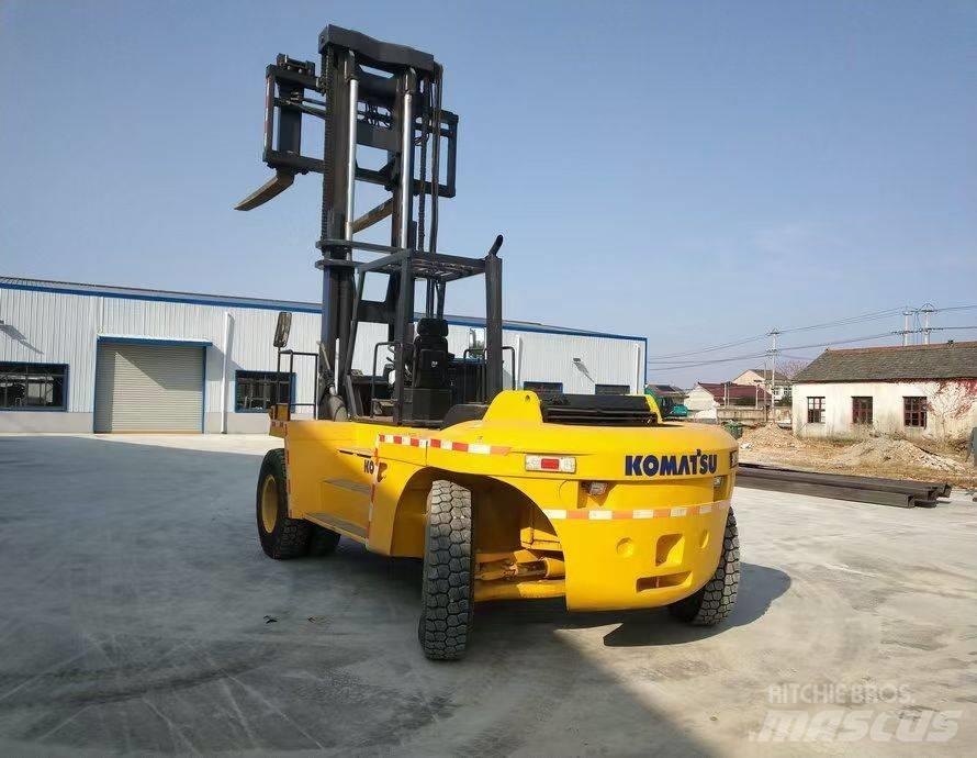 Komatsu FD 200 Dizelski viljuškari