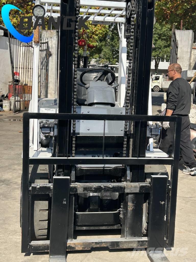 TCM FD35T3C Dizelski viljuškari