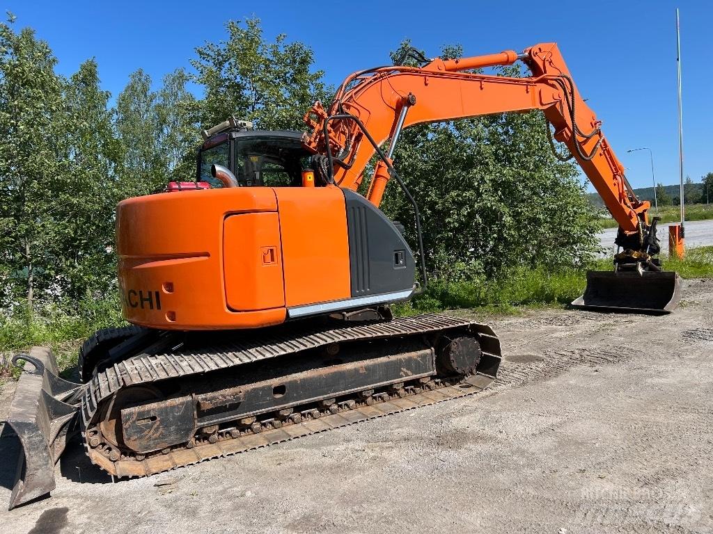 Hitachi ZX 135 US Bageri guseničari
