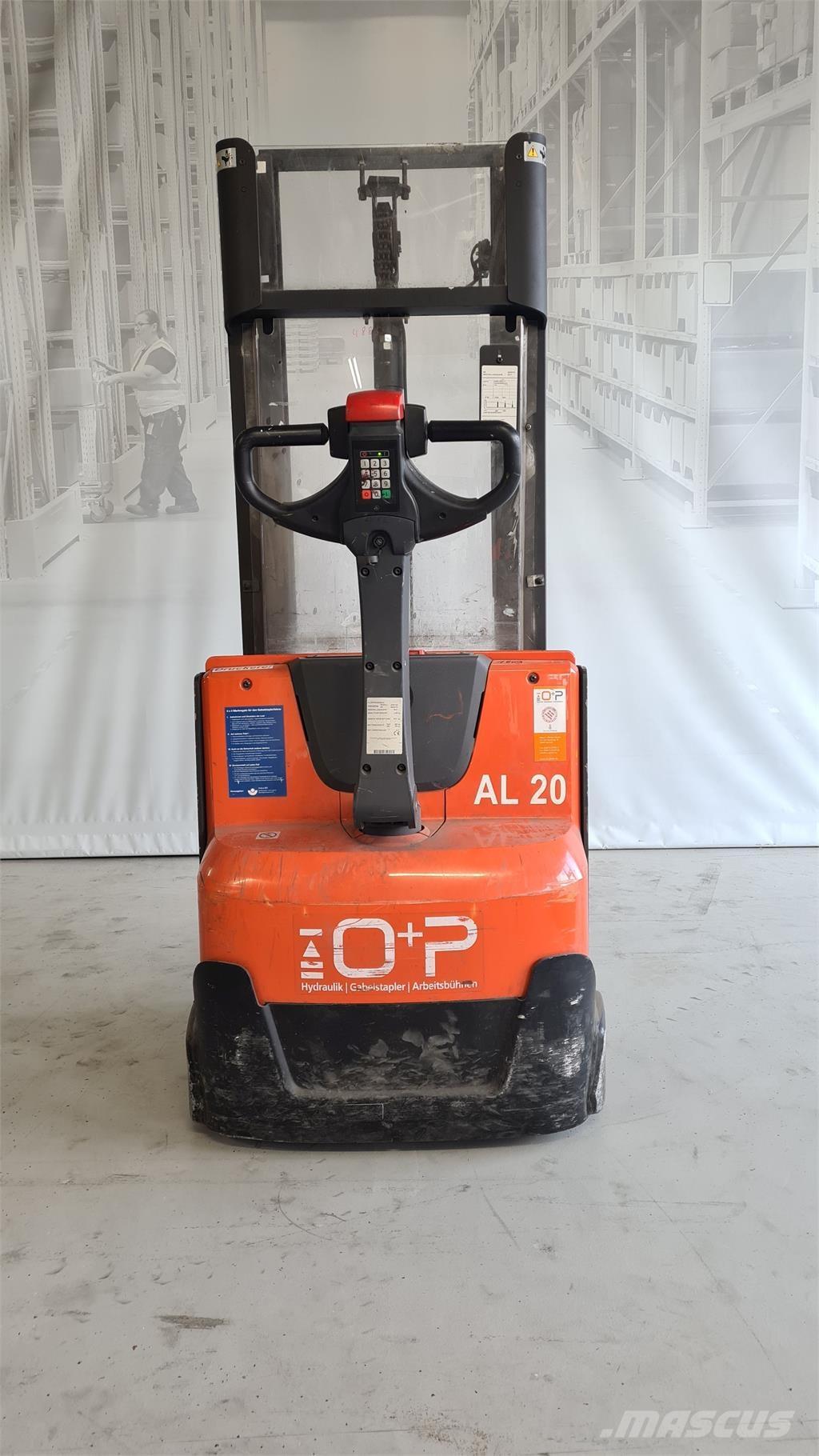 Toyota SWE120 Samopogonski ručni viljuškari