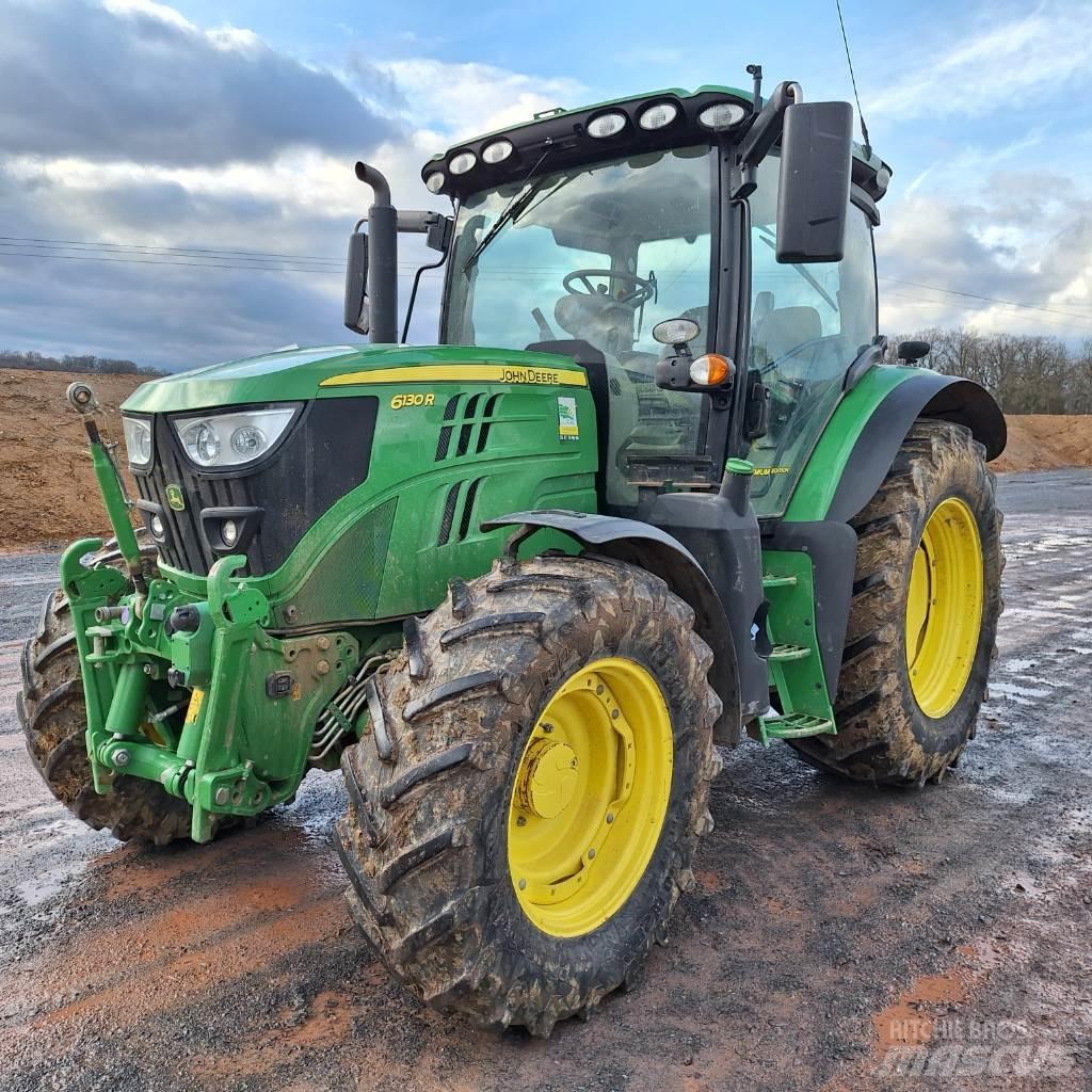 John Deere 6130R Traktori