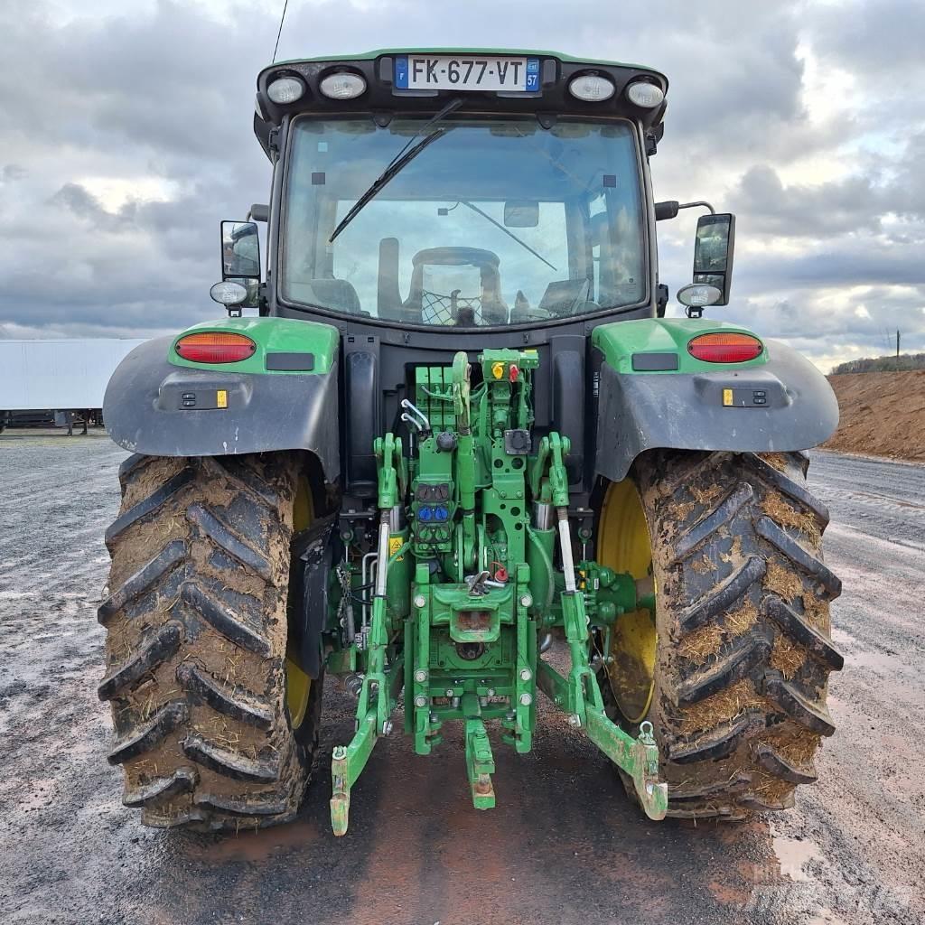 John Deere 6130R Traktori