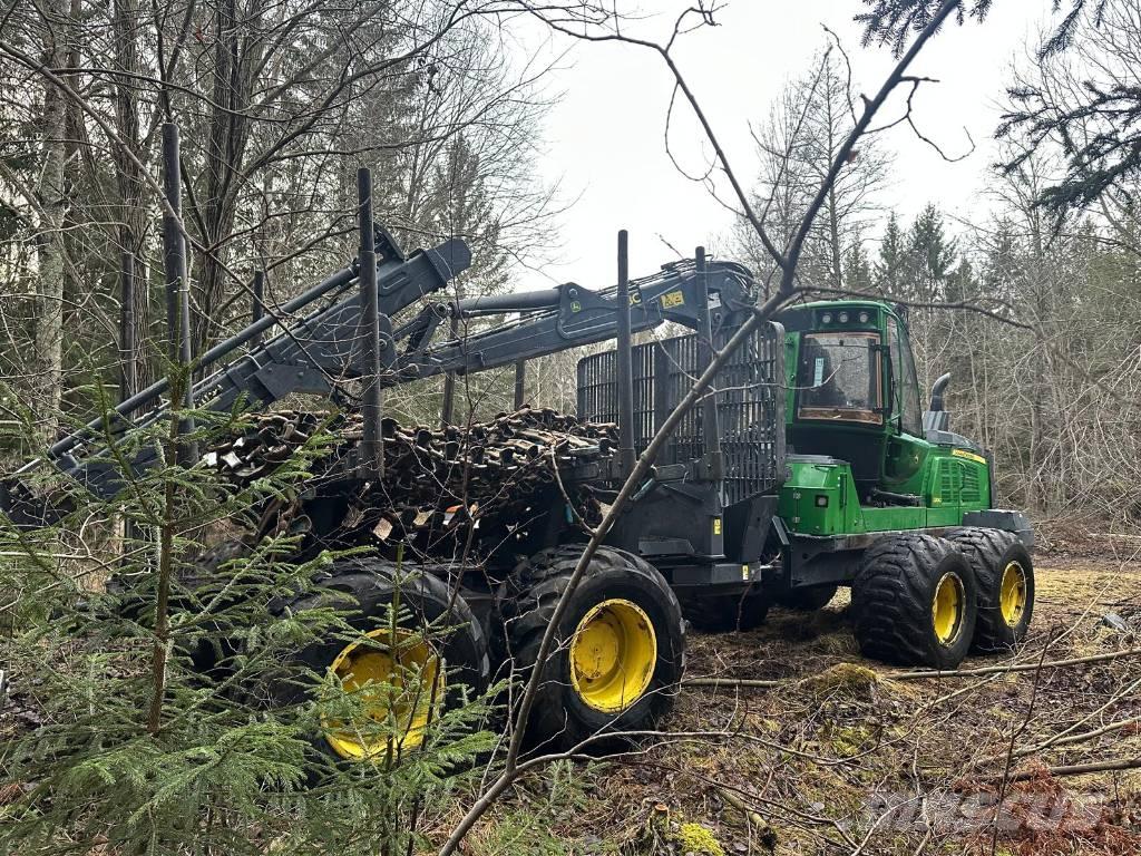 John Deere 1210 G Forvarderi
