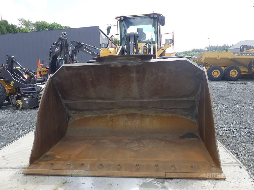 Volvo L 220 H Utovarivači na točkove