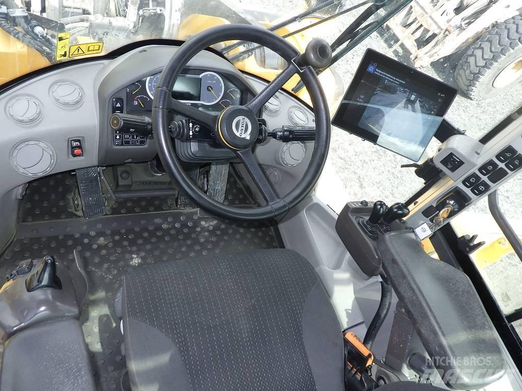Volvo L 220 H Utovarivači na točkove