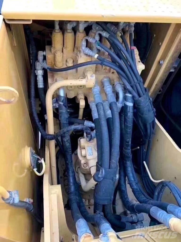 CAT 312 D Bageri guseničari