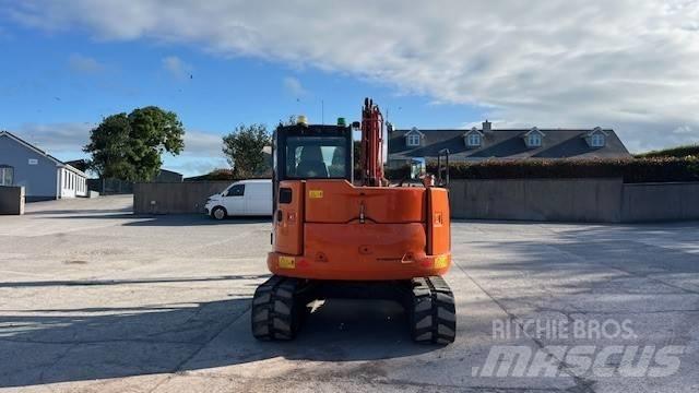 Hitachi ZX 85 US B Midi bageri 7t – 12t