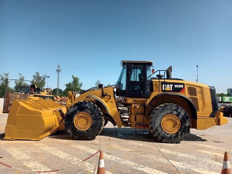 CAT 980 M Utovarivači na točkove