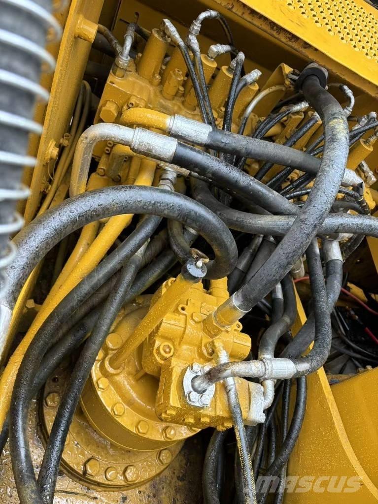 CAT 320 C Bageri guseničari