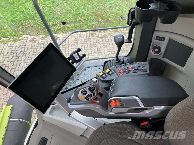 CLAAS TRION 530 Kombajni