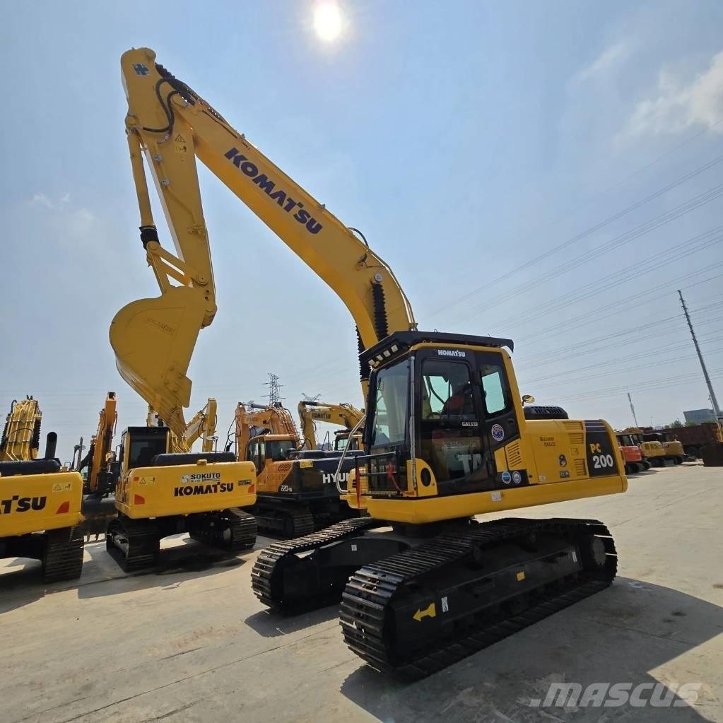 Komatsu PC 200-8 Bageri guseničari