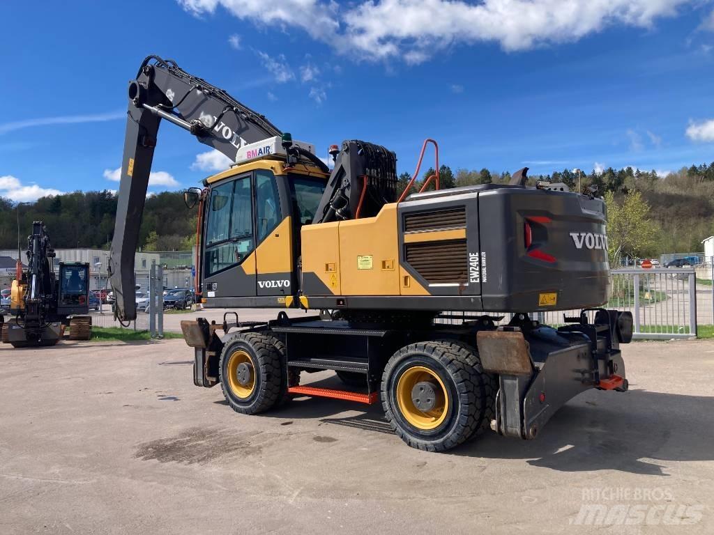 Volvo EW 240 E MH Bageri za prenos primarnih/sekundarnih sirovina