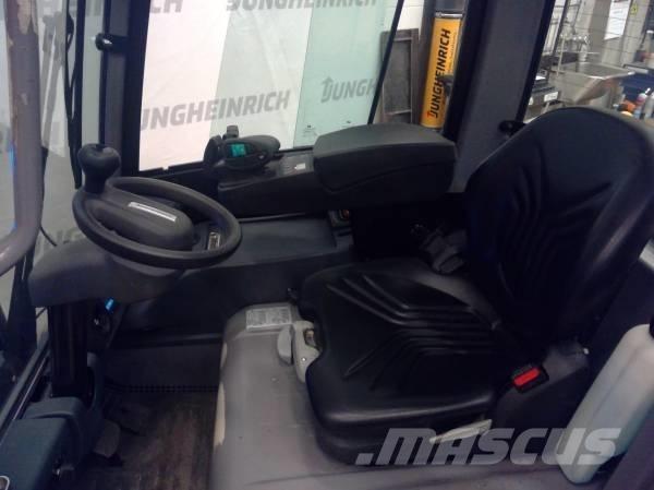 Jungheinrich EFG 215 Električni viljuškari