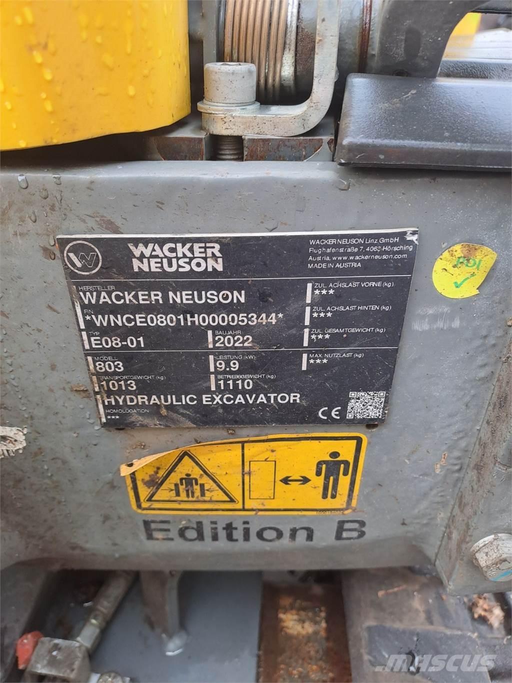 Wacker Neuson 803 Bageri guseničari