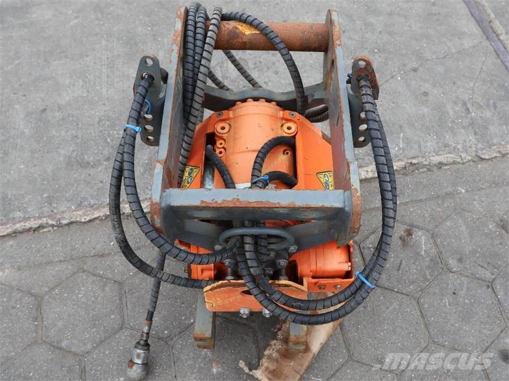  TILT ROTATOR TR07 Brze spojke