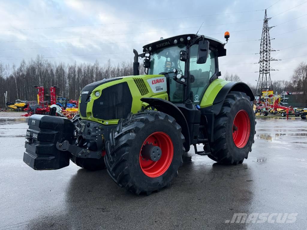 CLAAS Axion 850 Traktori