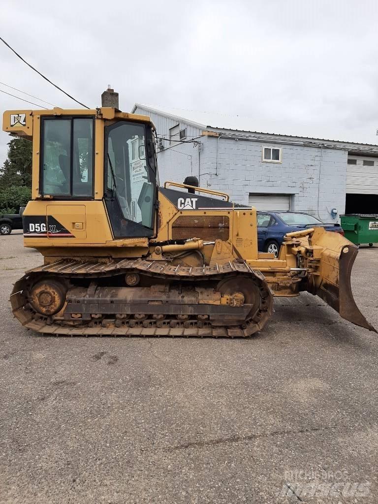 CAT D5GLGP Buldožeri guseničari