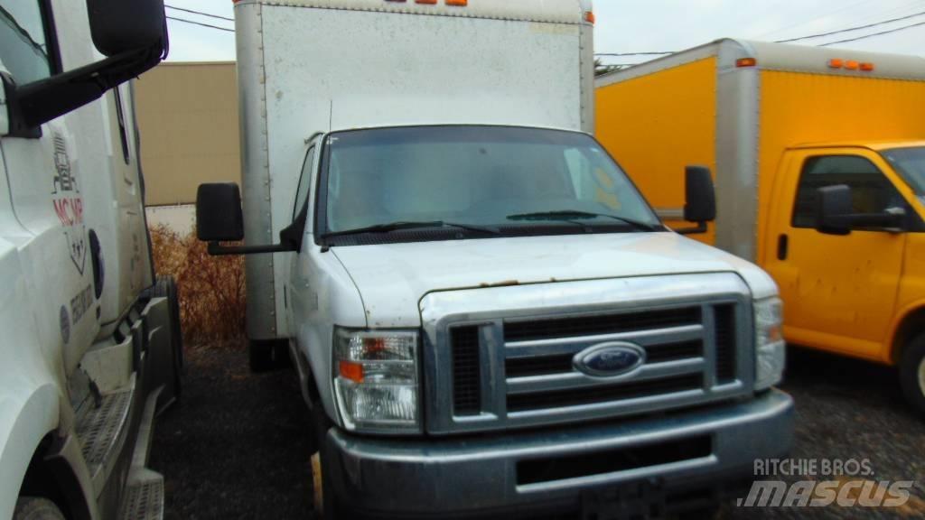 Ford E 450 Komunalna vozila za opštu namenu