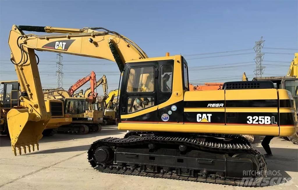 CAT 325 B Bageri guseničari