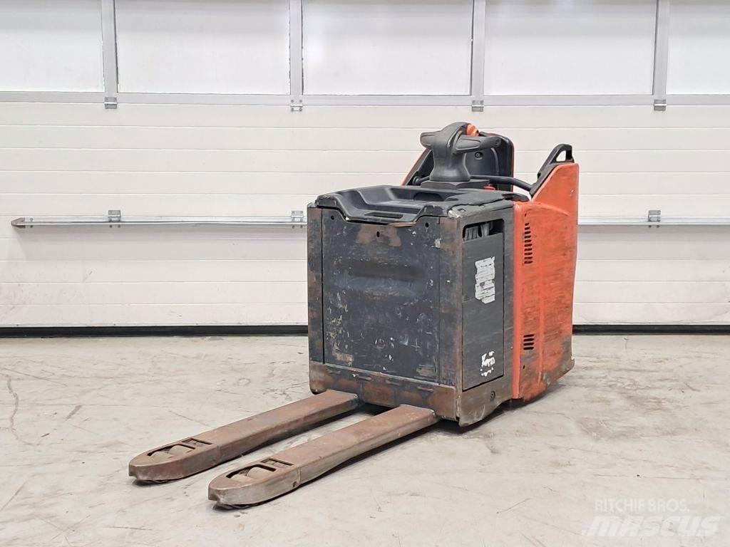 Linde T20SP-02 Nisko podizni električni viljuškar