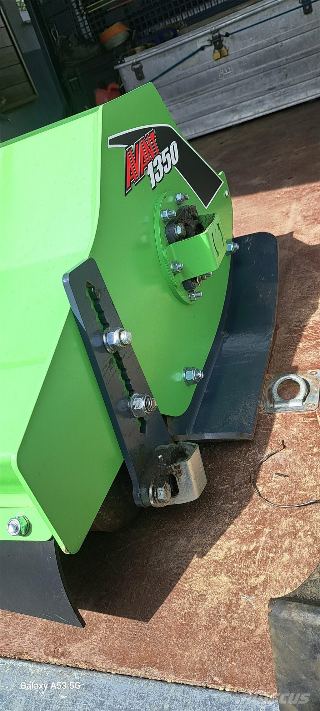 Avant 1350 Mower Ostale komponente za građevinarstvo