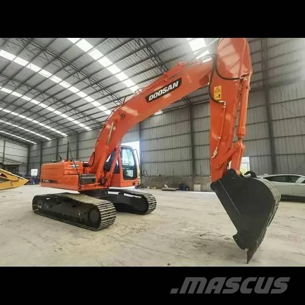 Doosan DX 225 LC Bageri guseničari
