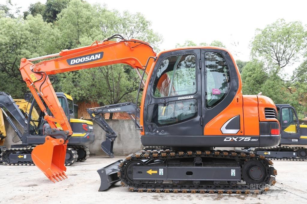 Doosan DX 75-9 C Mini bageri < 7t