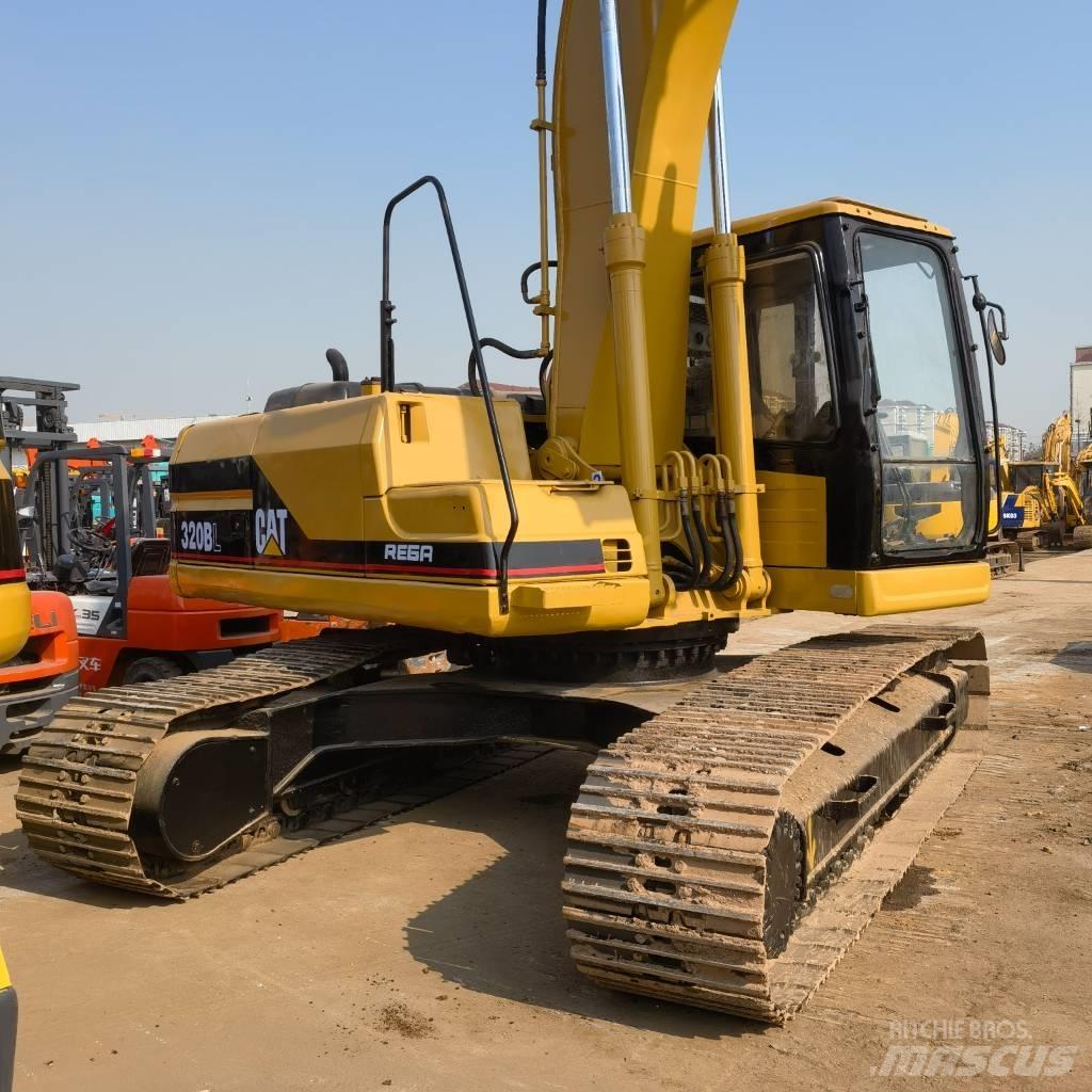 CAT 320 B L Bageri guseničari