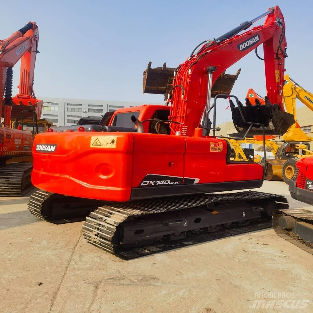 Doosan DX140LC-9C Bageri guseničari