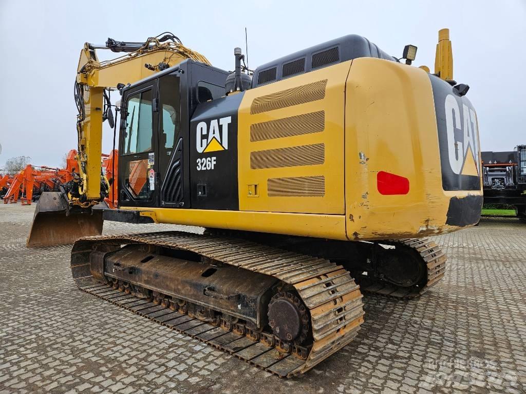 CAT 326 F L Bageri guseničari