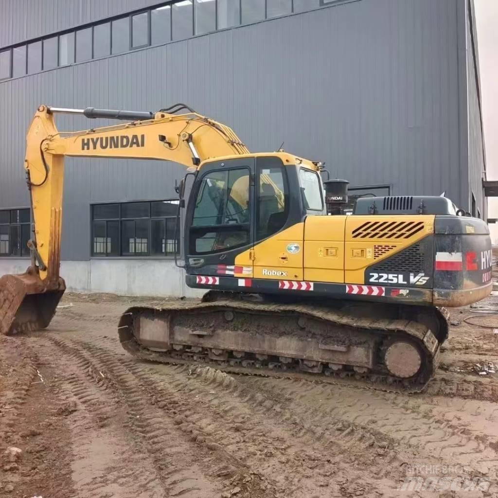 Hyundai R225LVS Bageri točkaši