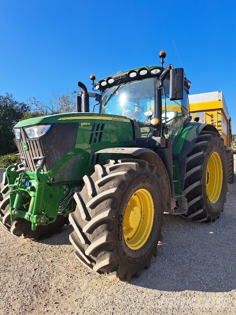 John Deere 6195R Traktori
