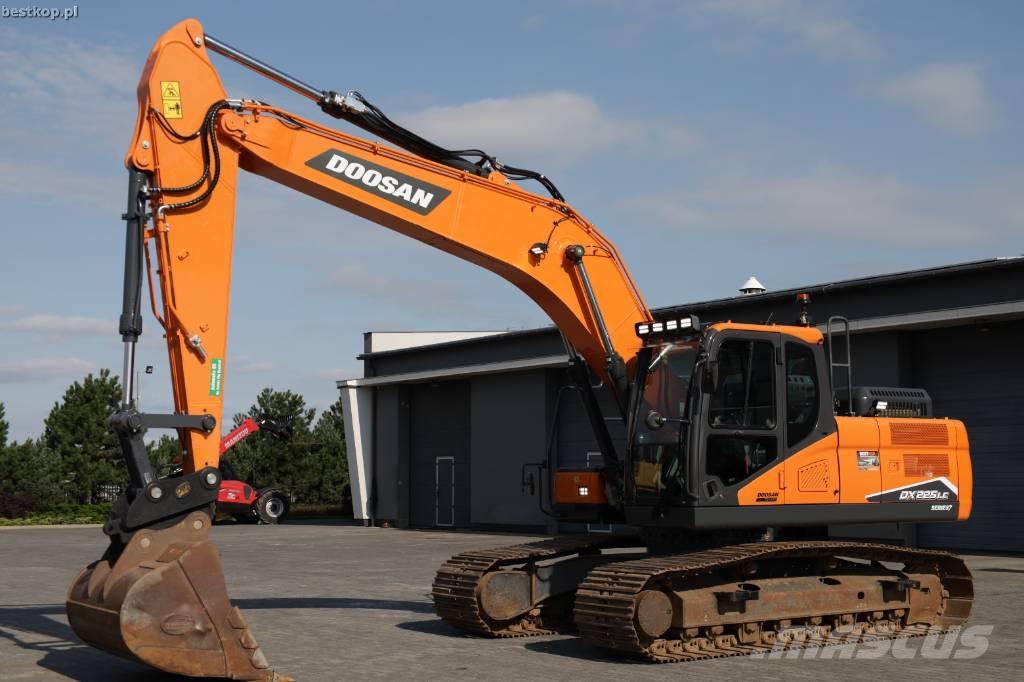 Doosan DX 225 LC-7 Bageri guseničari