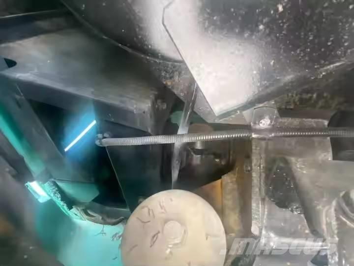 Kobelco SK 60 Bageri guseničari