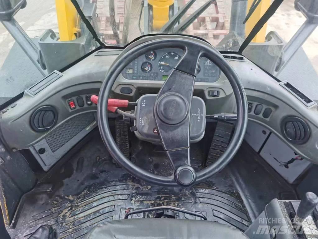 Komatsu WA 380 Utovarivači na točkove